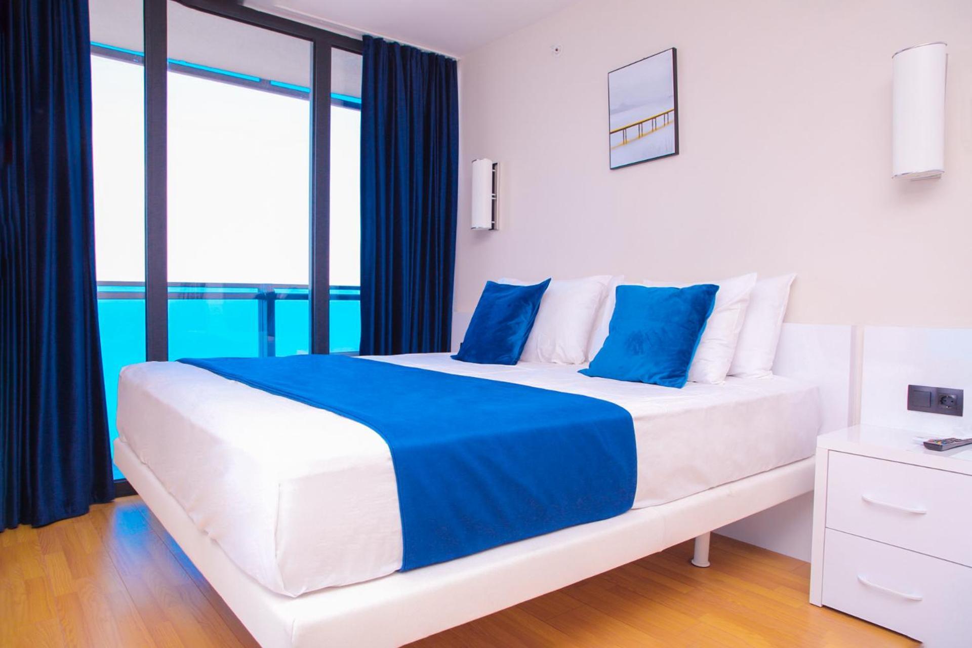 Elegance Sea View Aparthotel In Orbi City Batumi Exteriör bild